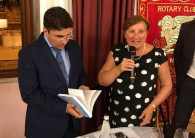 19884371_732174350324336_977039801925495031_n